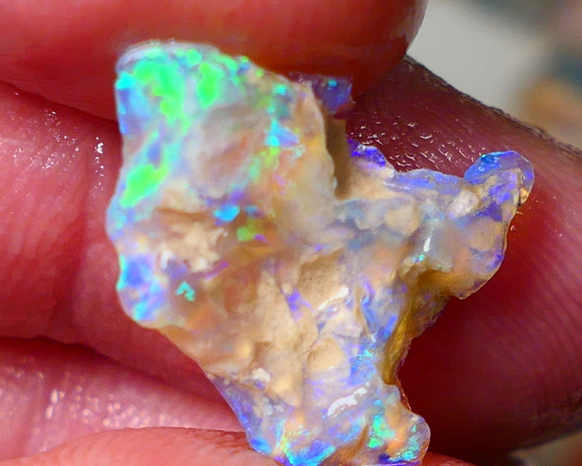 Lightning Ridge Gamble Crystal opal rough 4.50cts showing nice bright colours 19x16x4mm ALP137