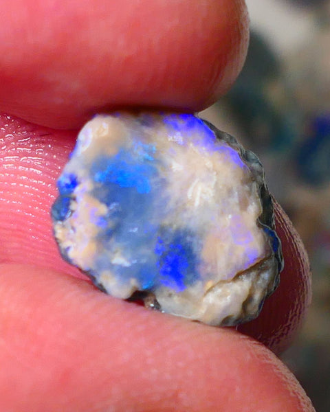 Lightning Ridge Gamble knobby opal rough 5.15cts showing nice bright colours 16x13x5mm ALP141