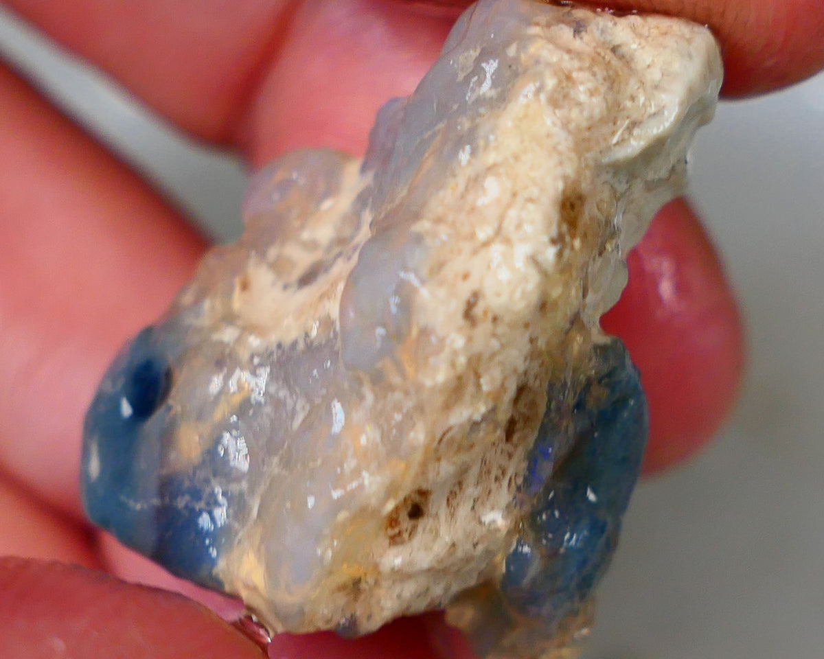 Big Gamble Knobby opal formation from Lighting Ridge 40.00cts Bit of blue colour only 26x21x20mm Auction51