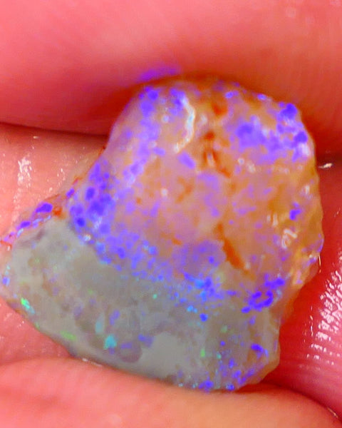 Bright & Colourful Rubbed knobby dark base rough 4.50cts L/Ridge Bright Blues colours 14x12x5mm Auction50