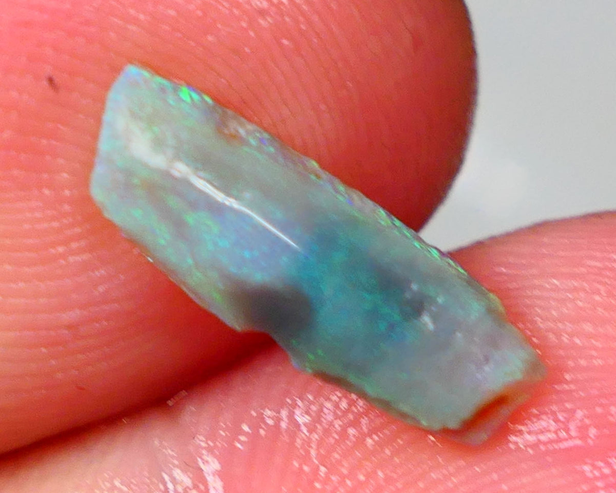 Gorgeous L/Ridge Dark Crystal opal rub/rough 1.40cts Suitable for inlay or backing Stunning Greens & blues 17x6x2mm Auction44