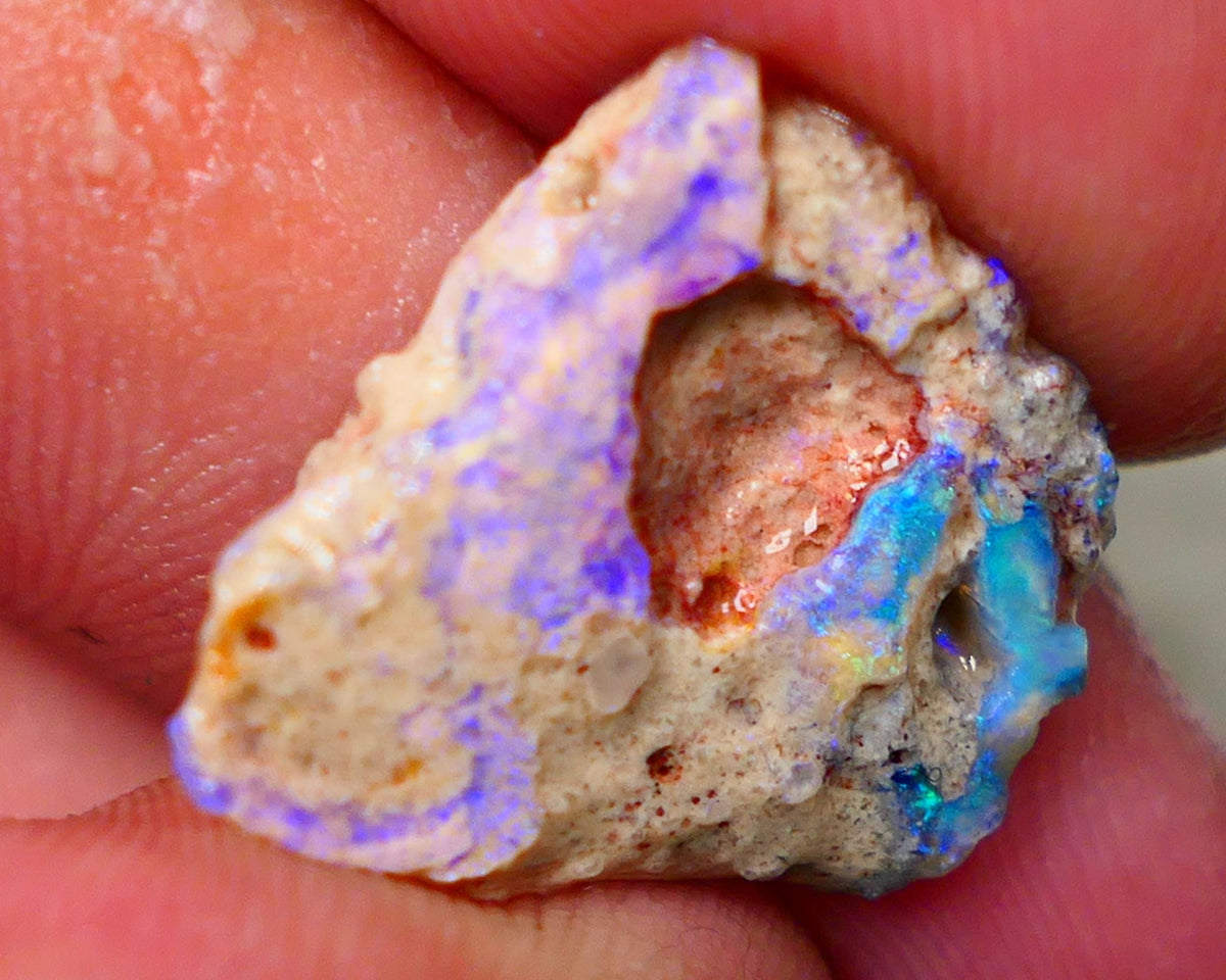 Lightning Ridge Rough Seam opal formation rub/rough 8.00cts showing interesting exposed faces 19x18x5mm Auciton121