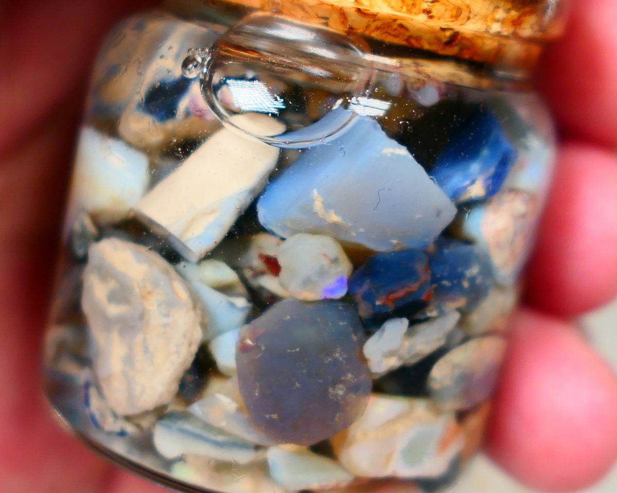 Lightning Ridge Rough Opal 260cts Potch & some Colours to go at and explore 18mm to chip size Auction171