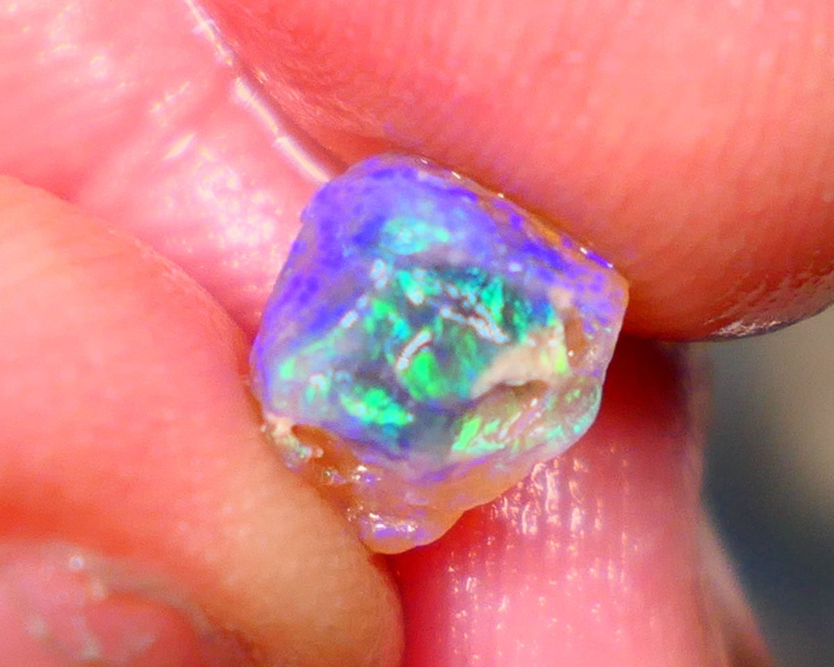 Lightning Ridge Small Bright Crystal Knobby opal rough 2.10cts Gorgeous Greens & Blues 8x7x6mm GMB-060