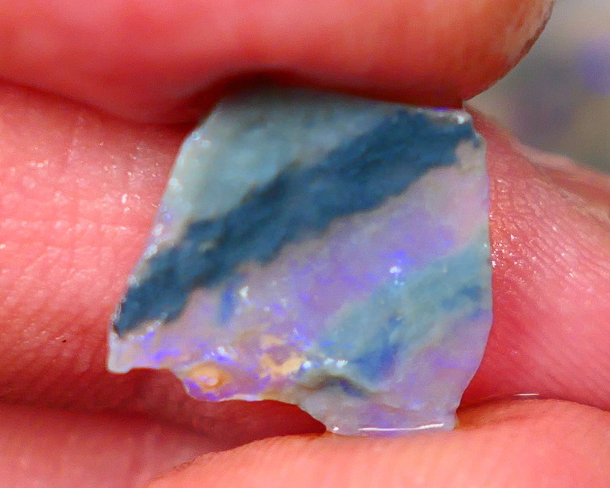 Lightning Ridge Dark Crystal Seam opal rough 2.50cts Thin so suit inlay or backing Bright Light Blue tones 14x13x2mm GMB-054