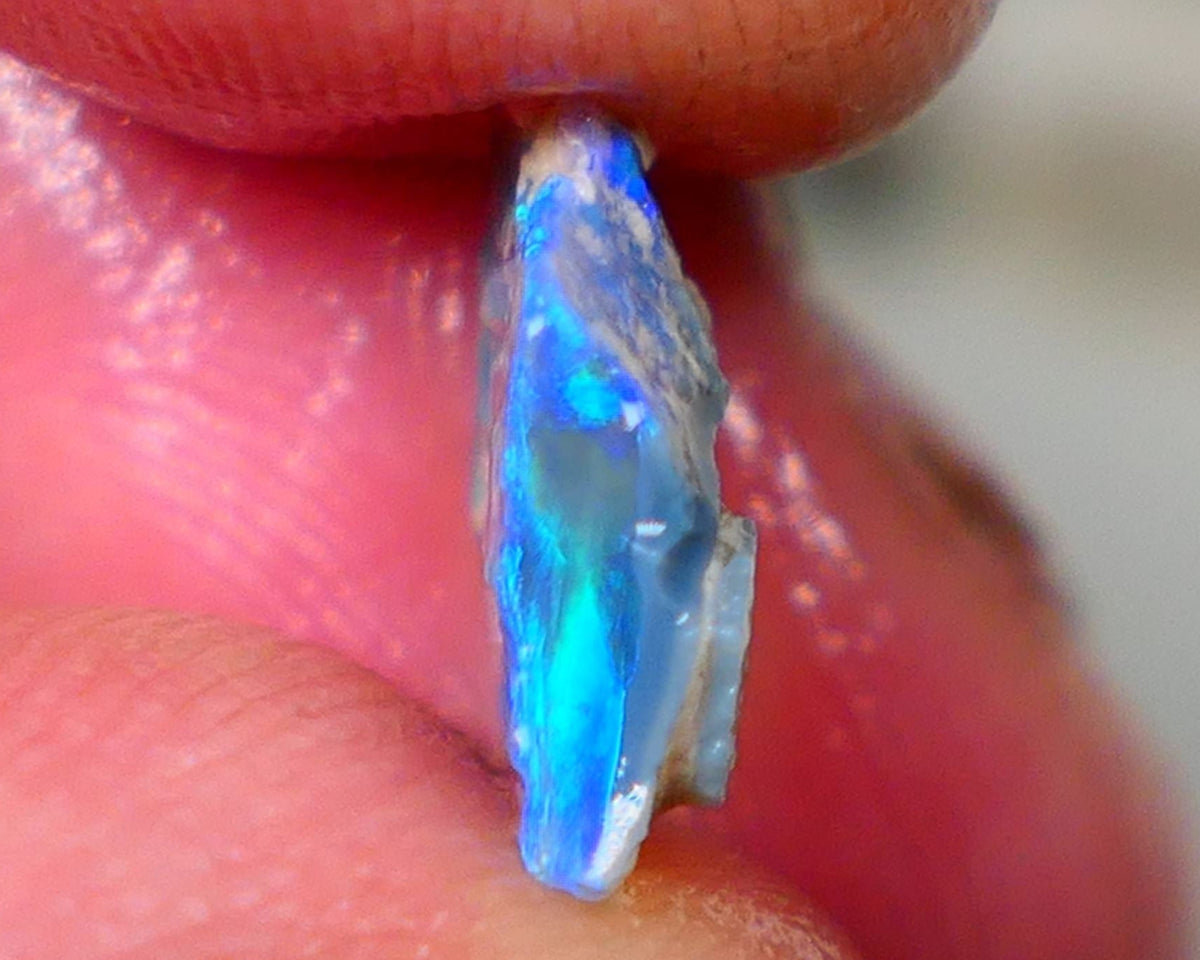 Mulga Small Gem Dark base seam opal rough 2.20cts Stunning Super Bright Electric Greens and Blues to cut 11x11x3mm GMB-014