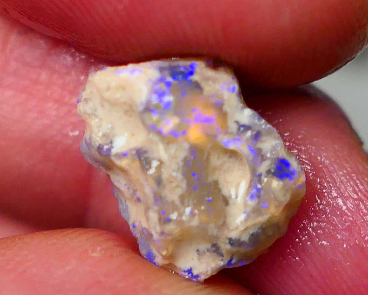 Lightning Ridge Crystal knobby opal rough 5.10cts Showing Bright Blues with some flashes of greens to gamble 14x11x8mm GMB-028