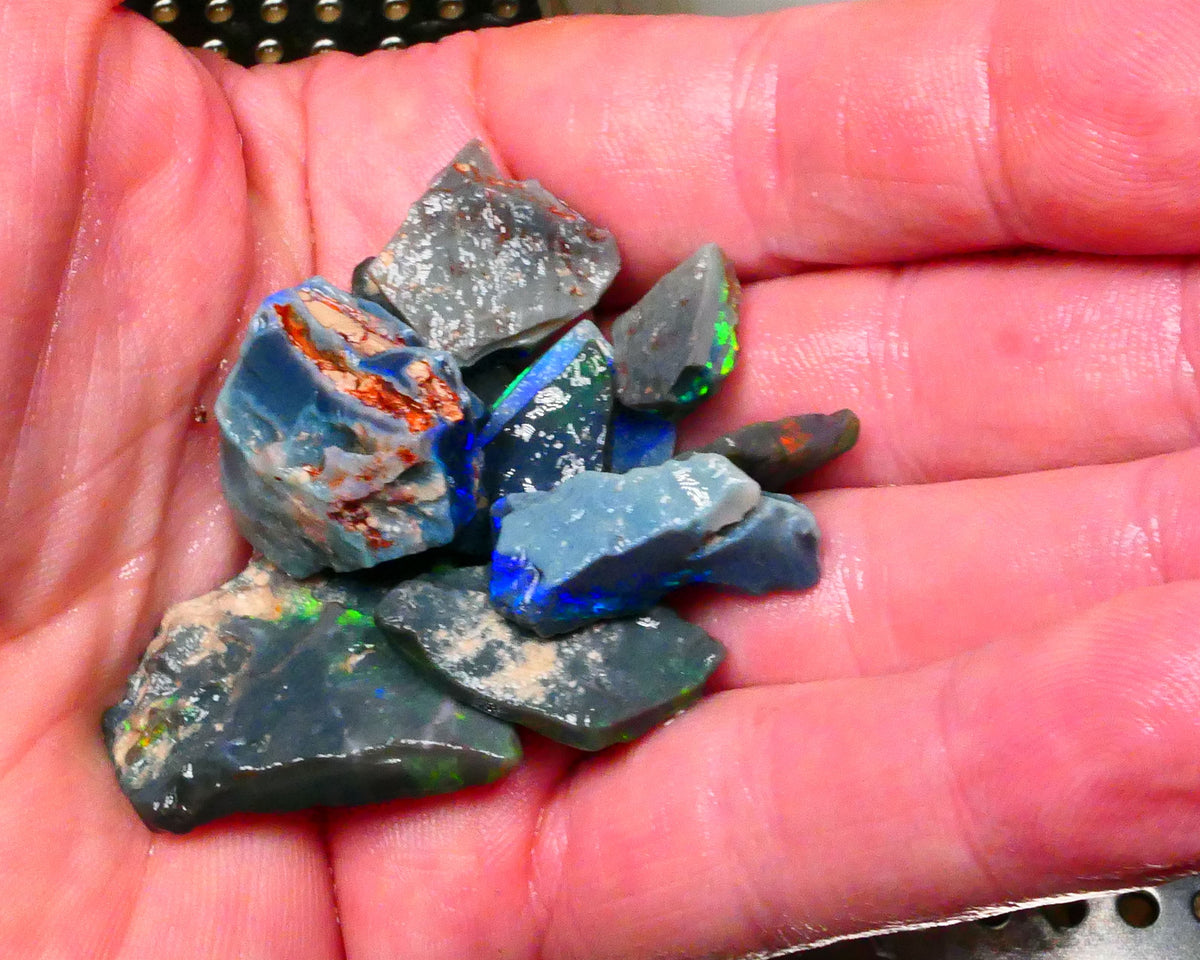 Black & Dark Red & Full spectrum seam opals of Grawin and Lightning Ridge 150cts 35mm to 10mm GEM2121