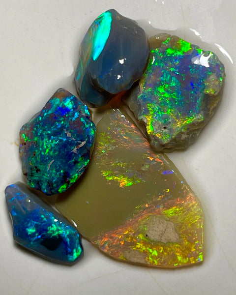 Gorgeous Bright & Stunning Black & Dark opal rub  17.25cts Bright Multicolours to finish & Polish Gems16x14x3 to 14x6x3mm NEW904