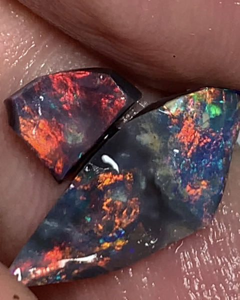 Australian Opal Rubs Pair Black Bases Rough / Rubs 2.3cts Gorgeous Exposed Faces with mostly Reds fires 18x7x2mm & 6x5x3mm WSP63