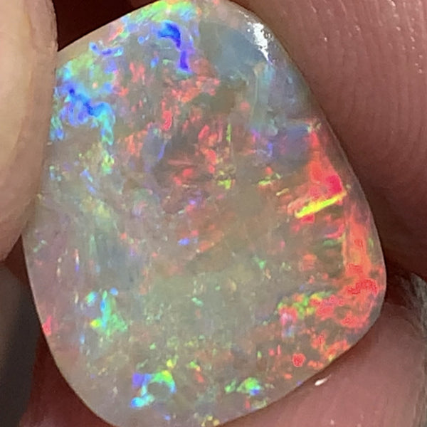 Australian Opal Crystal Rough / Rub / Preform Top Gem 4.3cts Big Clean amazing Super Bright Multi fires lots of reds 15x12x2.5mm WSH17