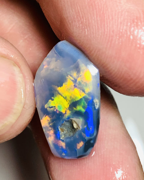 Australian Opal Gem Grade Single semi Black 5cts Rub/Rough Super bright Orange/Yellow & Multifires Broad flash / almost Flagstone pattern 22x14x2mm WSN28