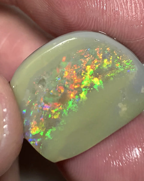 Australian Opal Top Notch Gem Quality Dark base Rub 14cts Rough / Rub / Preform Gemmy Multifires 22x17x4mm WSN33