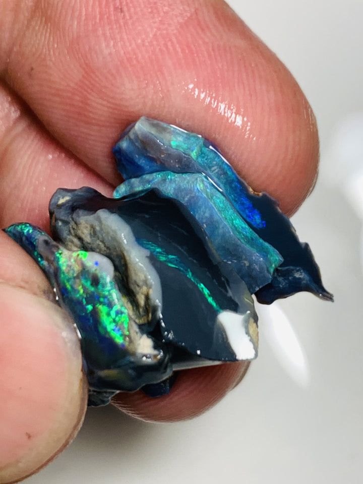 Australian Rough Opal Black Seam Stack 23cts  Exotic Gorgeous Bright Lovely FIRES in nice bars to cut 17x10x6mm to 20x6x3mm WSP59